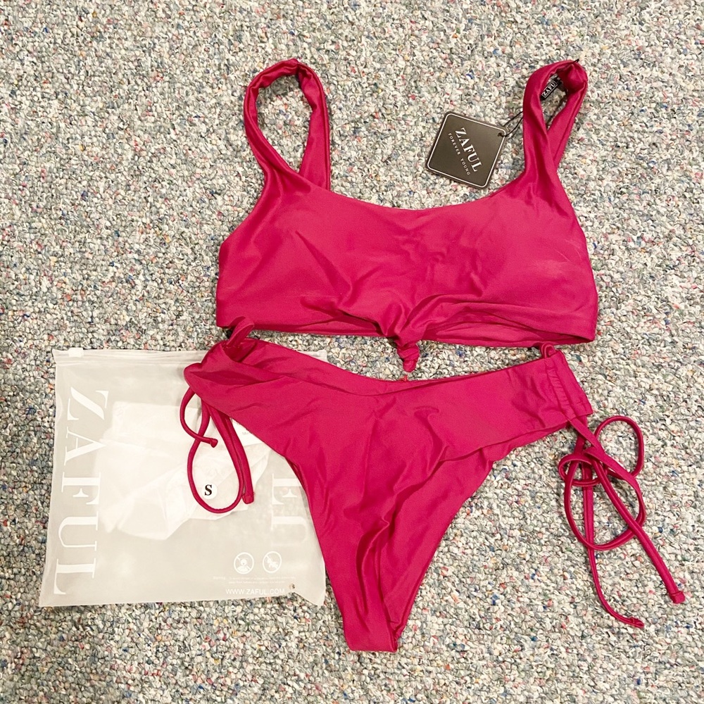 Zaful Magenta Bikini